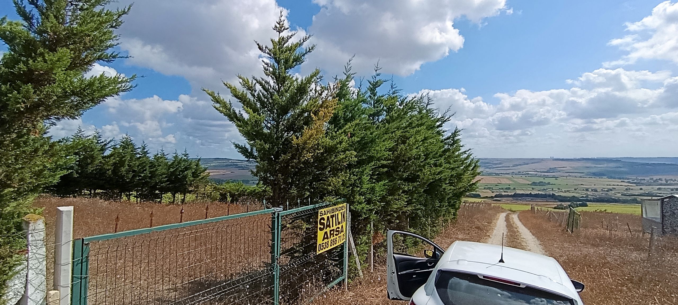 Yeni Portföy - Çatalca'da Satılık 582m2 Mükemmel Konumda Arsa