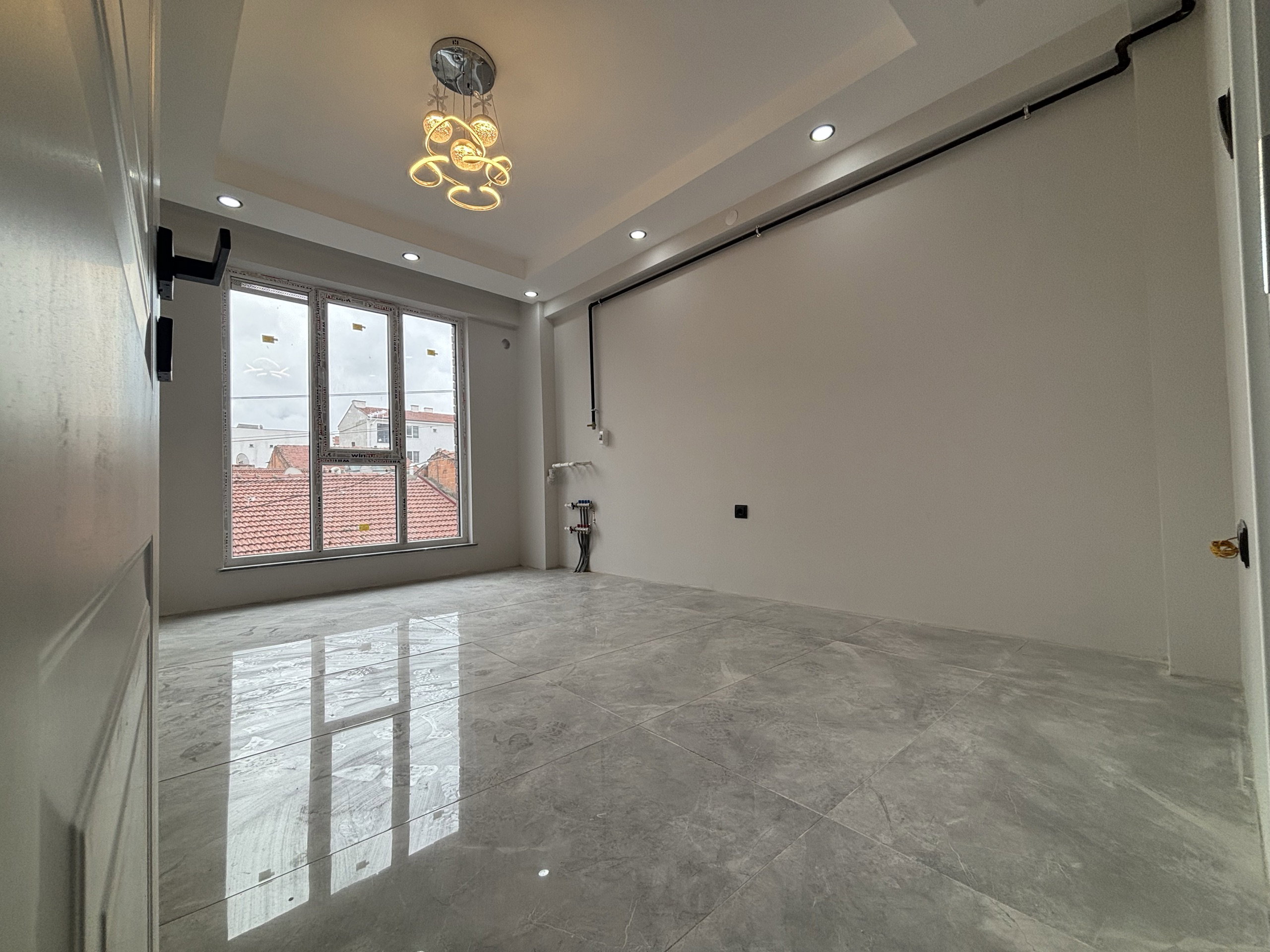 Yeni Portföy - Tepebaşı'da Satılık 1+1 65m2 Daire