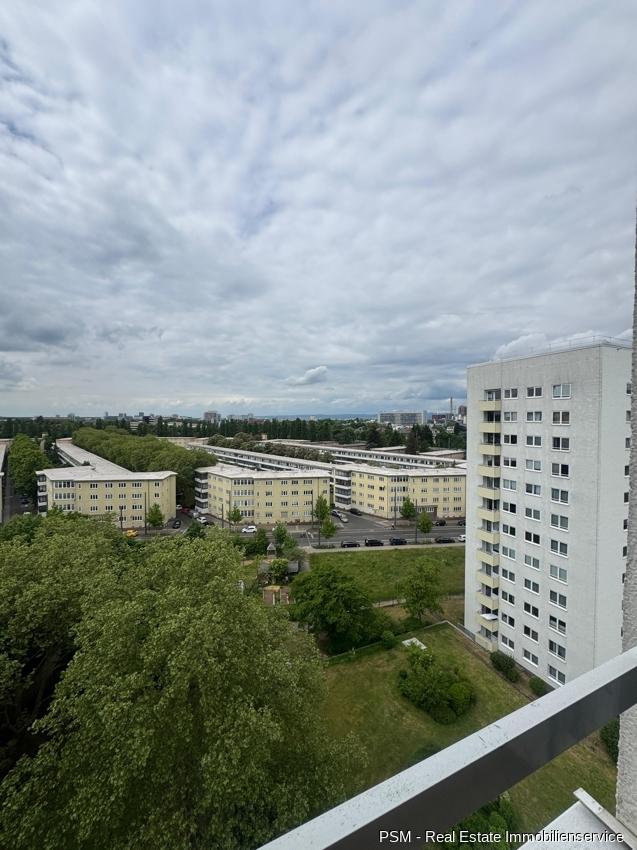 Sachsenhausen Frankfurt Estate